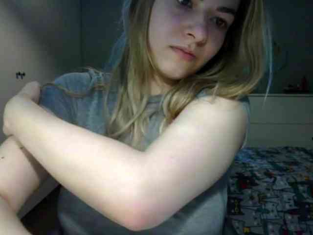 RosieJune webcam