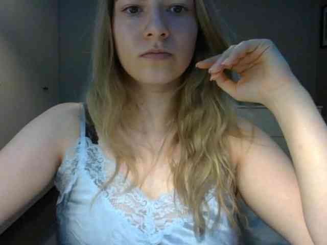 RosieJune webcam