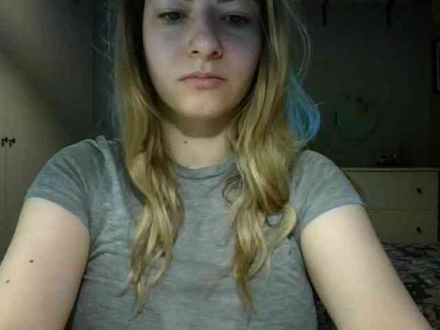 RosieJune webcam