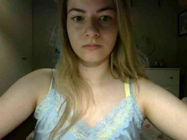 Model: RosieJune