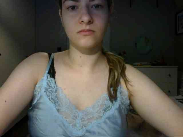 RosieJune webcam