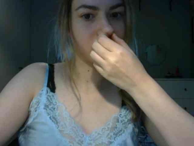 RosieJune webcam
