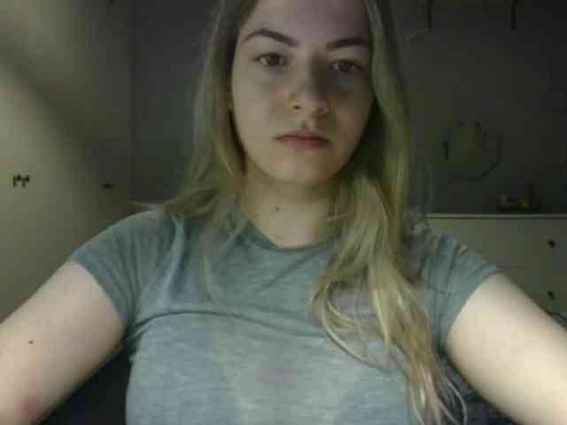 RosieJune webcam