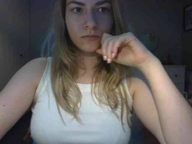 RosieJune webcam