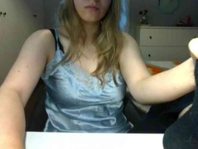 RosieJune webcam