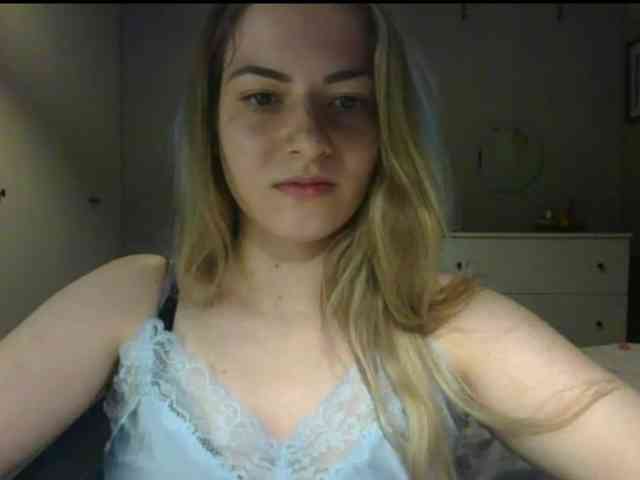 Model: RosieJune