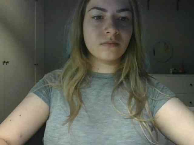 RosieJune webcam
