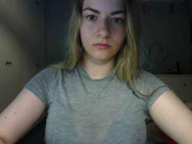RosieJune webcam