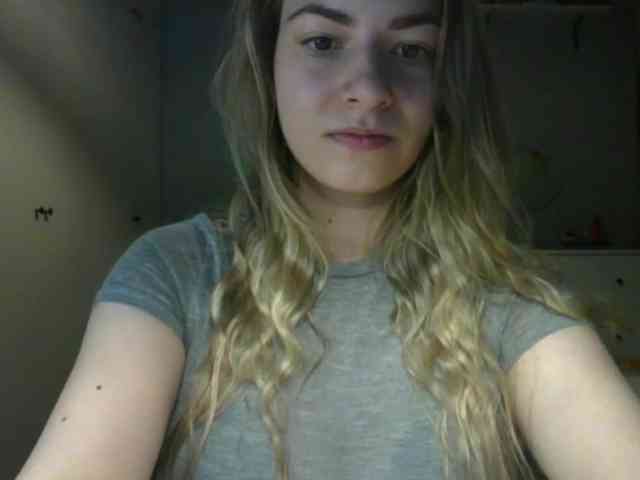 RosieJune webcam