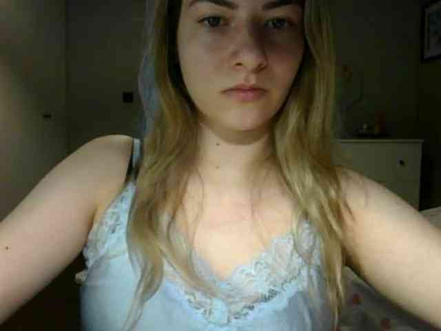 Model: RosieJune