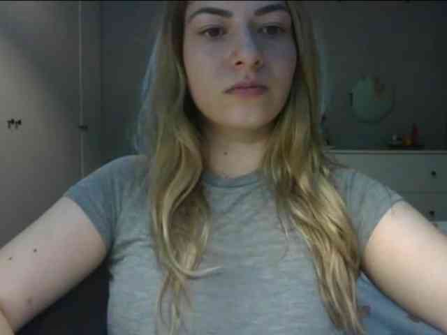 RosieJune webcam