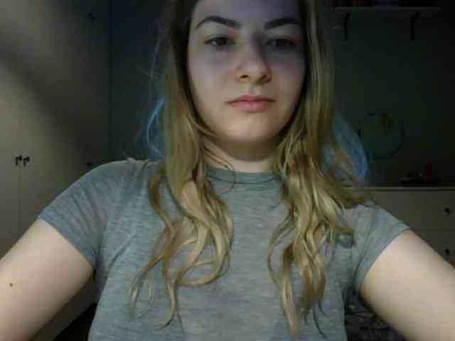 RosieJune webcam