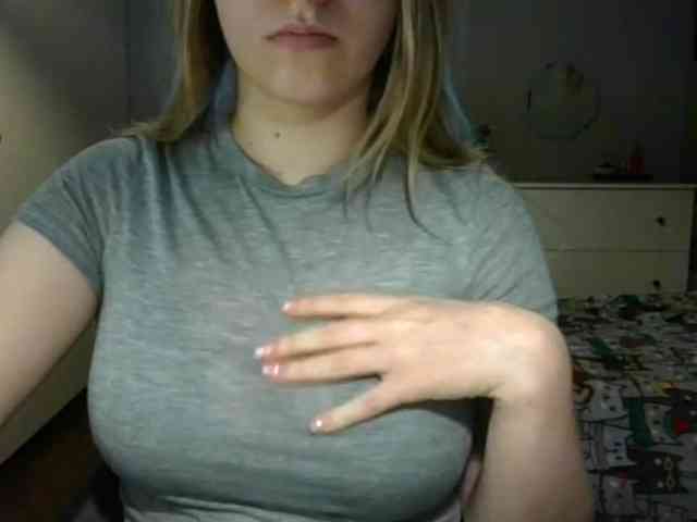 RosieJune webcam