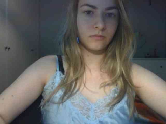 RosieJune webcam