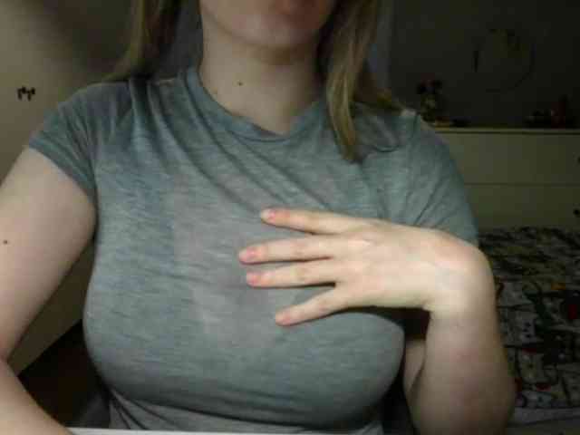 RosieJune webcam