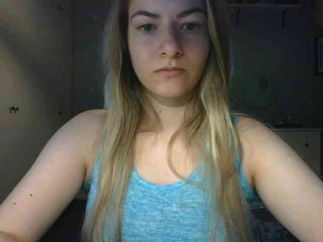 RosieJune webcam