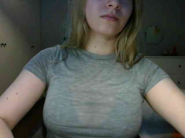 RosieJune webcam