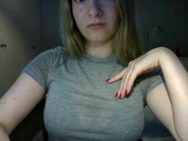 RosieJune webcam