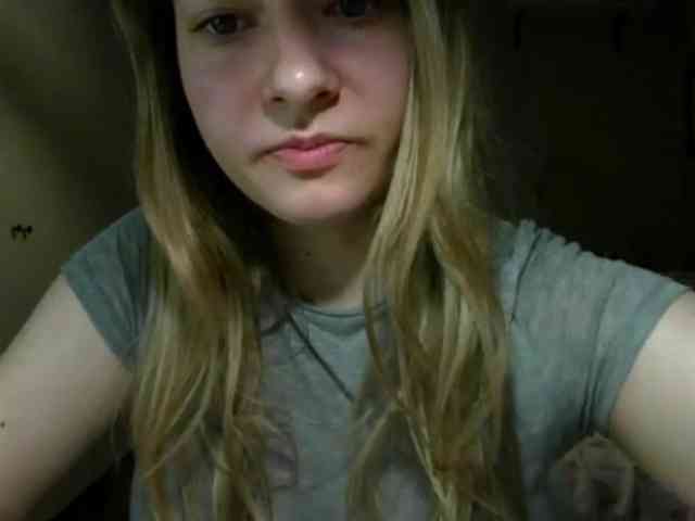 RosieJune webcam