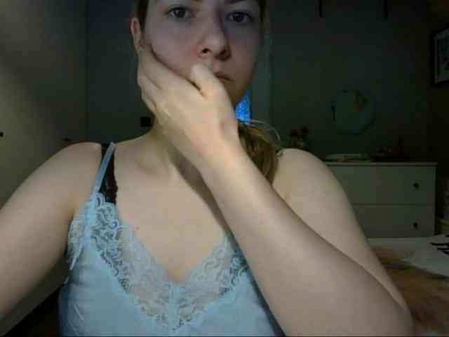RosieJune webcam