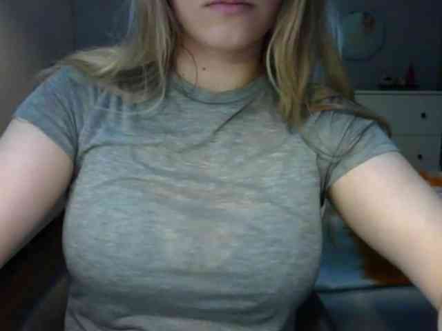RosieJune webcam