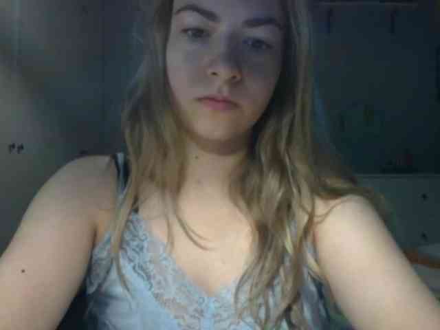 RosieJune webcam