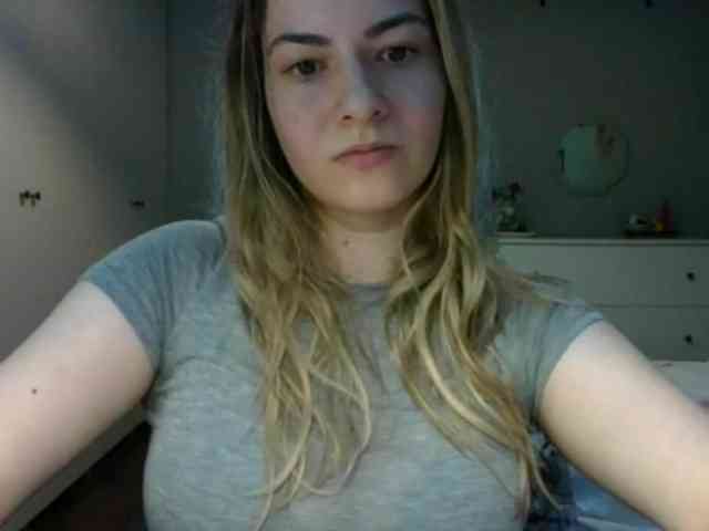Model: RosieJune