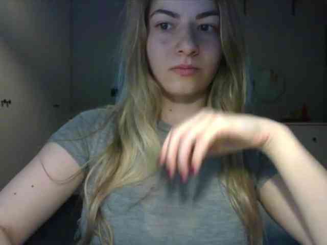 RosieJune webcam