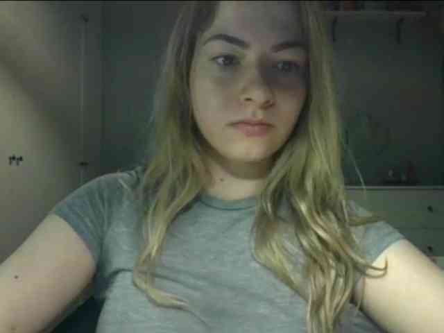 RosieJune webcam