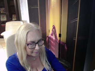 BlondeSofia Porn Show