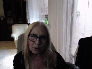 BlondeSofia Porn Show