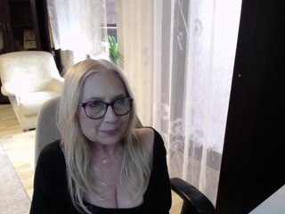 BlondeSofia Porn Show