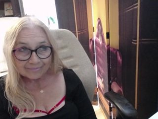 BlondeSofia Porn Show