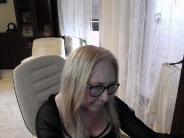 BlondeSofia live cam on BongaCams