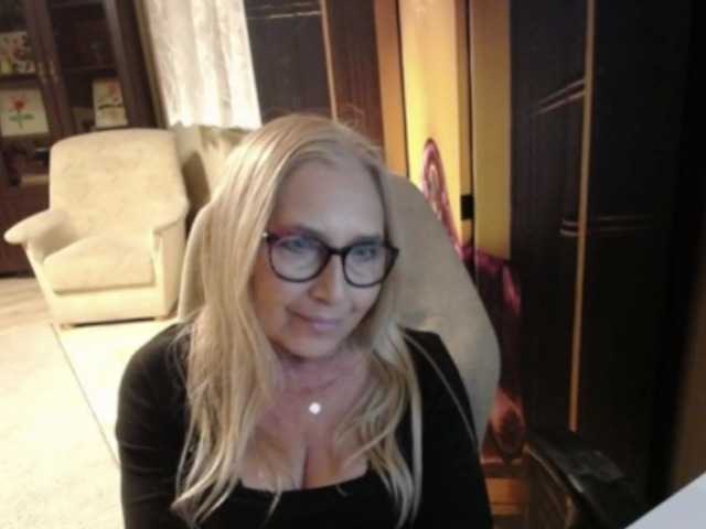 BlondeSofia