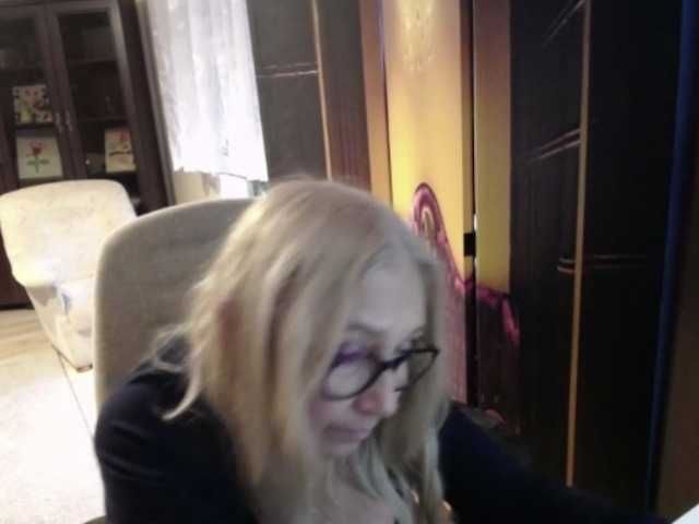 BlondeSofia live cam on BongaCams