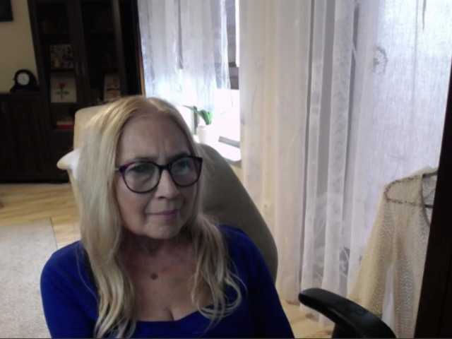 BlondeSofia live cam on BongaCams