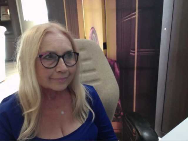 Preview of blondesofia