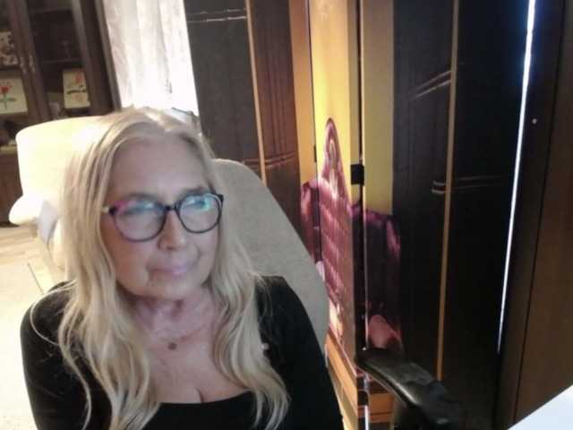BlondeSofia
