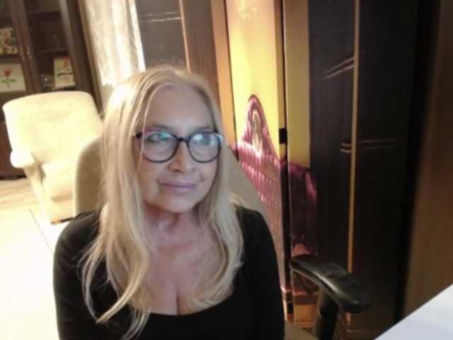 BlondeSofia