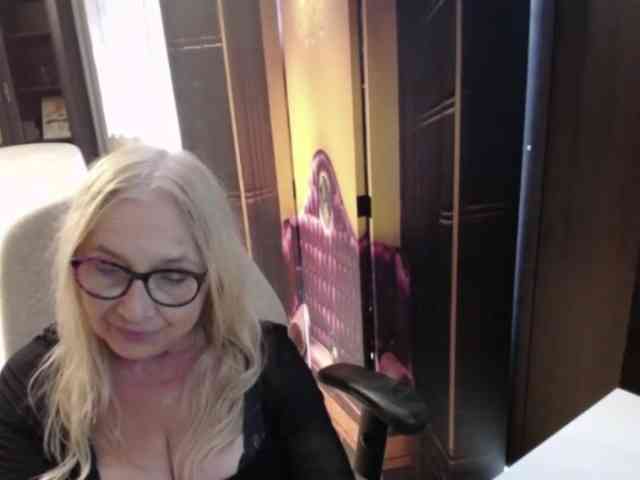 BlondeSofia BlondeSofia
