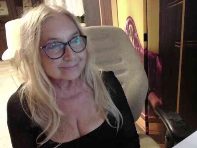 BlondeSofia