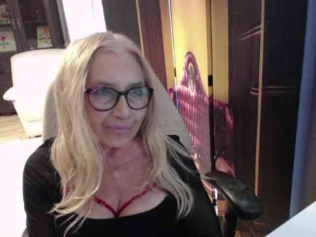 BlondeSofia