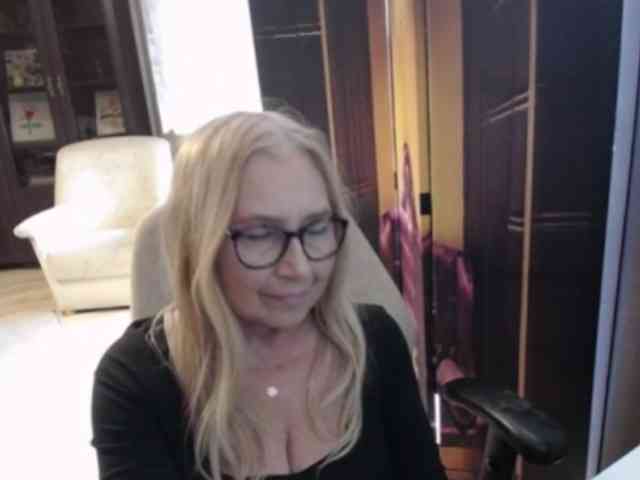 BlondeSofia