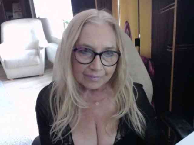 Вебкам-шоу BlondeSofia