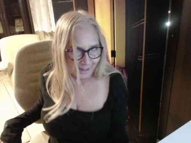 BlondeSofia
