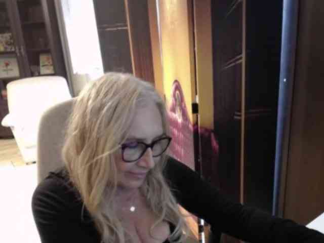 BlondeSofia