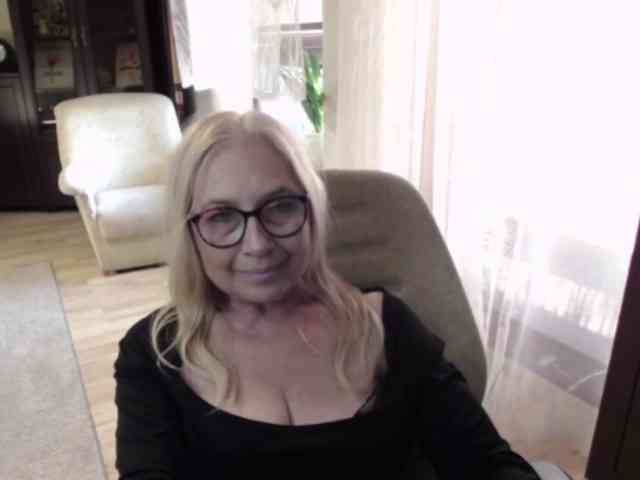 BlondeSofia