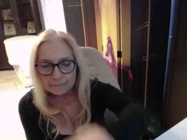 BlondeSofia