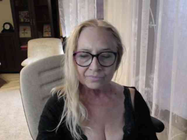 BlondeSofia BlondeSofia